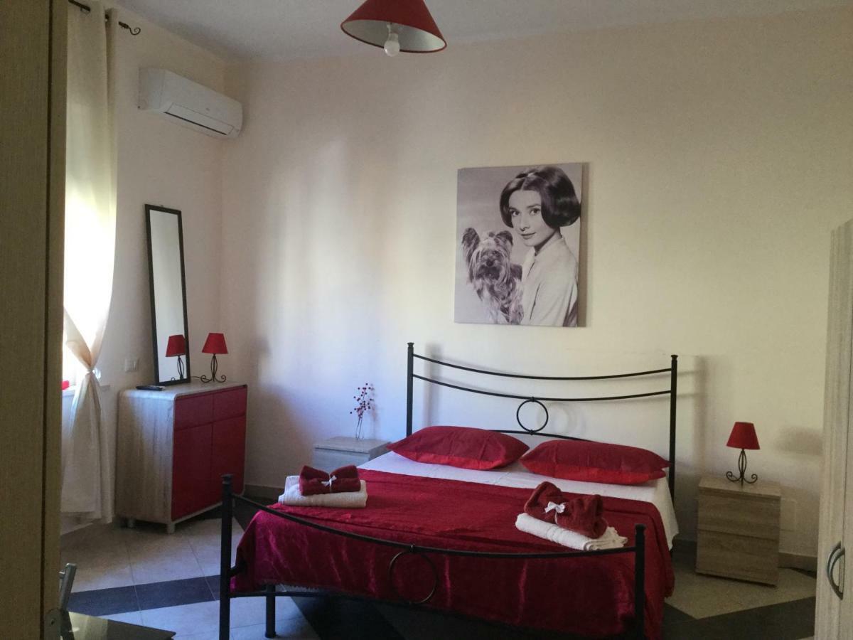 B & B Jasmine Santa Teresa Di Riva Exterior foto